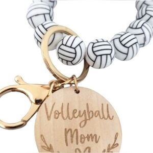 ⭐️CLEARANCE⭐️NEW! Volleyball Mom Wristlet Keychain